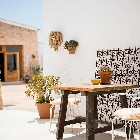 Elegant With Private Pool & Hot Tub, Ibiza 1010 Βίλα