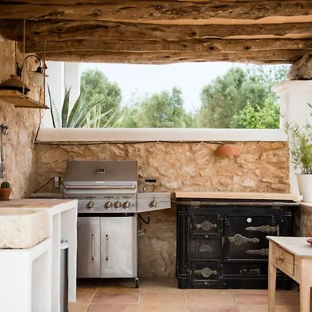 Elegant With Private Pool & Hot Tub, Ibiza 1010 Βίλα *