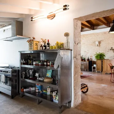 Elegant With Private Pool & Hot Tub, Ibiza 1010 Villa *
