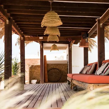 Elegant With Private Pool & Hot Tub, Ibiza 1010 * Santa Eularia des Riu
