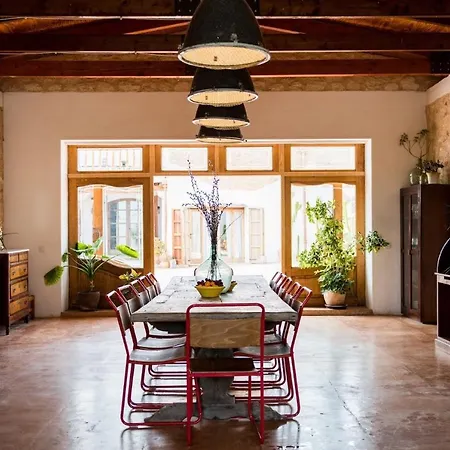 Elegant With Private Pool & Hot Tub, Ibiza 1010