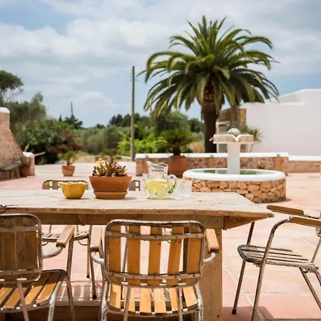 Elegant With Private Pool & Hot Tub, Ibiza 1010 Villa *